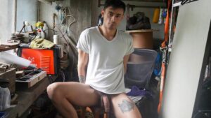 dylan-sins-barebacks-luca-libra-at-work