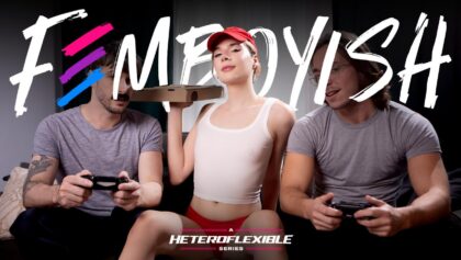 femboy-delivery-boy-takes-tip-from-hung-customers