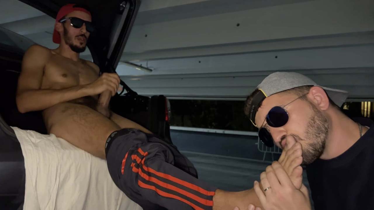 Serving Caillera XXL: Part 2 French Gay Porn Video • Frenchy Boys